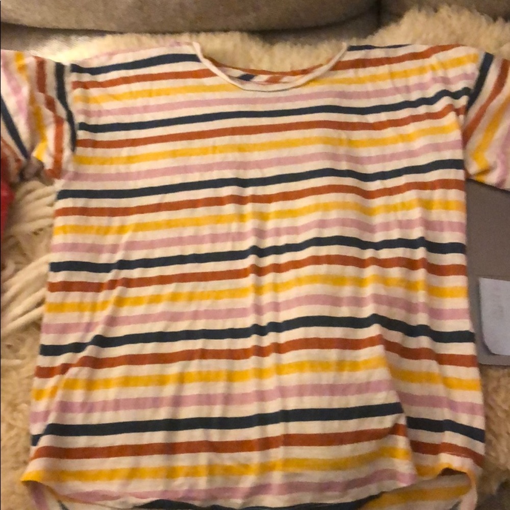 Multi color striped tshirt